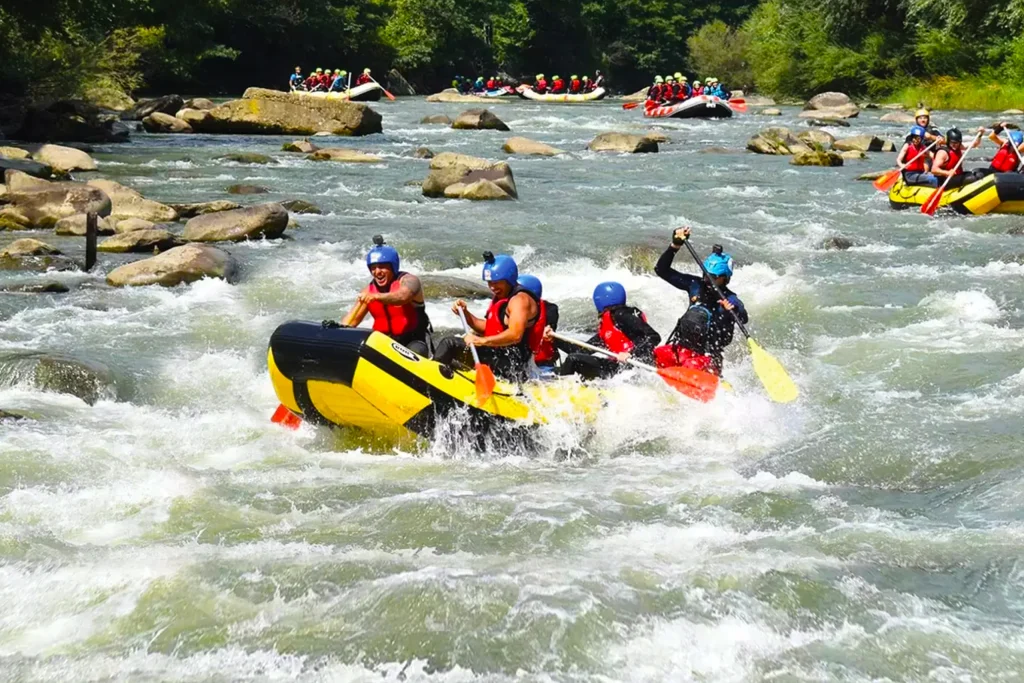 glamping in igloo premium la gura teghii, buzau